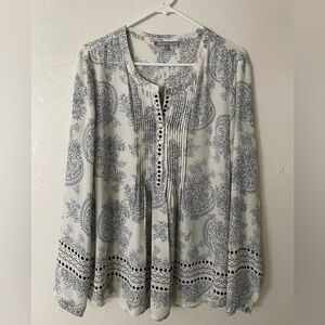 Daniel Rainn Black and White Paisley Blouse